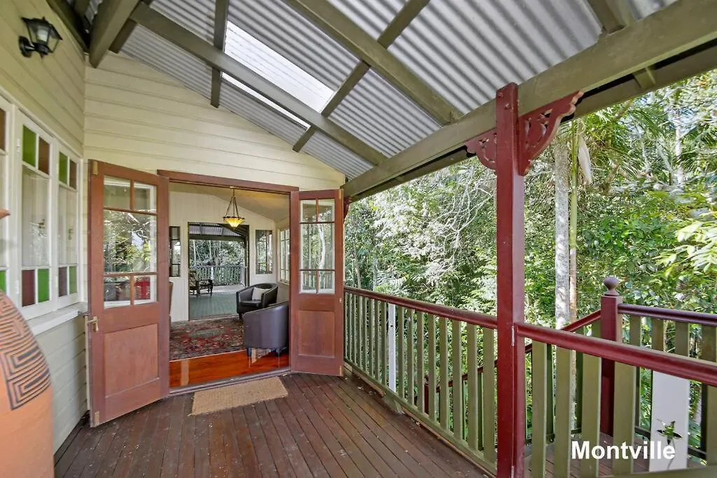 Addison'S Montville 0*,